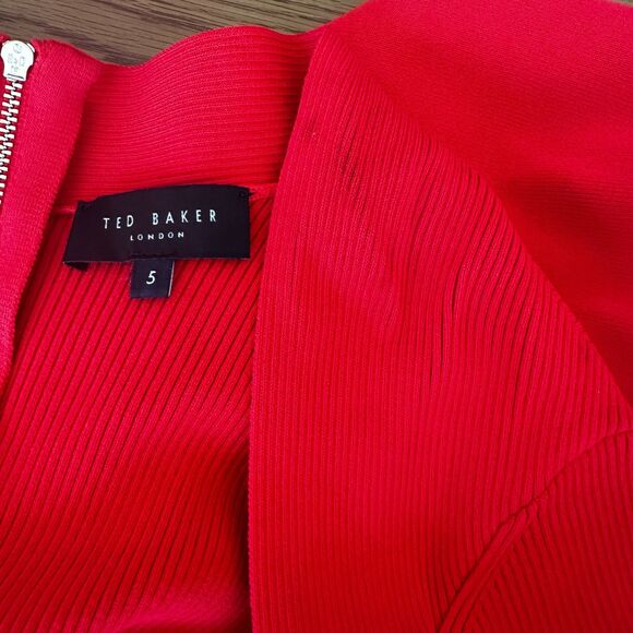 Ted Baker Milly red sweetheart sweater dress– Size 5 (US L), Fitted & Flared - Picture 9 of 11